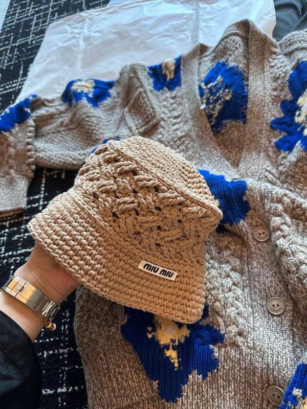 Miu Miu Hat MUH00211-1 Miu Miu Hat MUH00211-1
